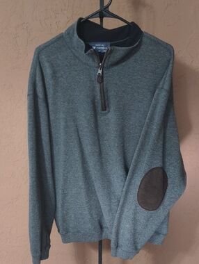 Daniel Cremieux Men's Heather Gray Quarter-Zip Sweater with Suede Elbow Patches